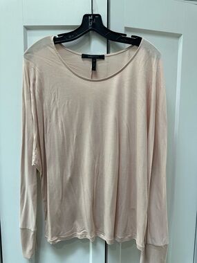 BCBGMaxAzria Light Pink Long Sleeve Scoop Neck Top